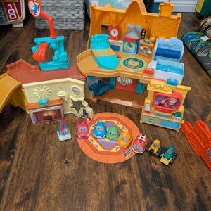 VTech Go! Go! Cory Carson Stay and Play Home